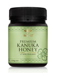 BeeNZ Raw NZ Kanuka Honey. Natural anti-inflammatory honey for skincare, rosacea, acne, digestive wellness, and smoothies.