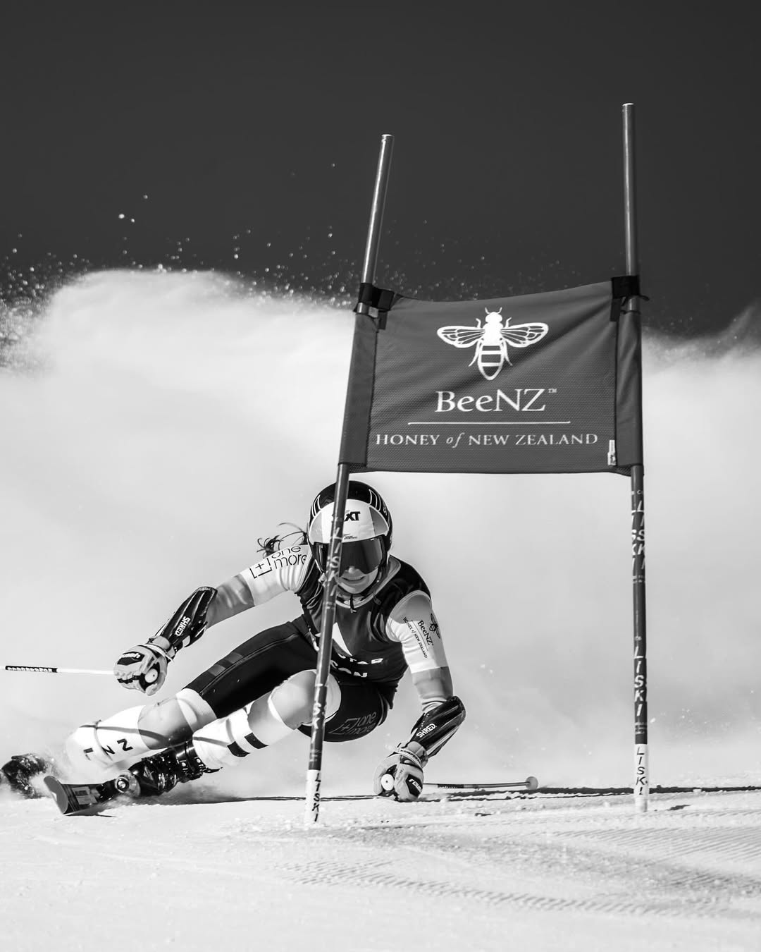 Nature’s Fuel for Every Mile - Why Athletes are Turning to Mānka Honey